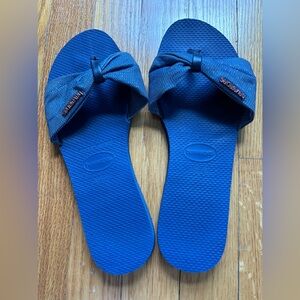 Havianas • You St. Tropaz Shine Sandals